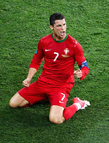 王上源：不想活成别人眼中的王上源，要用自己的方式帮助球队（王上源：不活成他人眼中的我，要用自己的方式助球队）