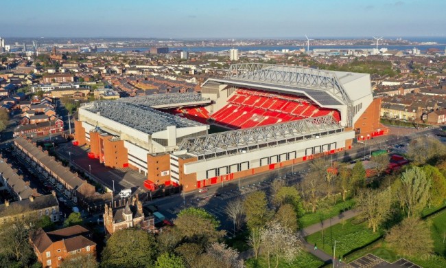 都灵vs科莫：杜万-萨帕塔、弗拉希奇首发，莫拉塔、尼科-帕斯出战（都灵对阵科莫：杜万-萨帕塔、弗拉希奇先发，莫拉塔与尼科-帕斯登场）