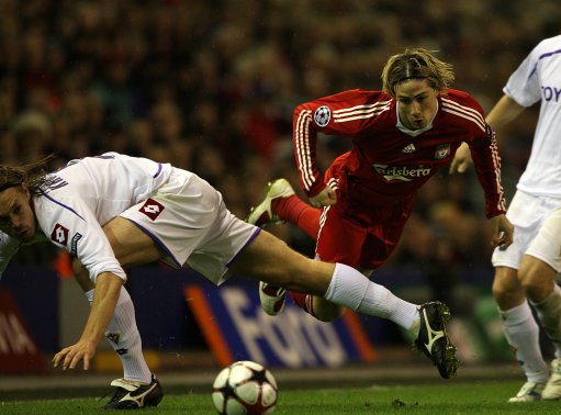 波兰男排公布世锦赛14人名单 主攻位竞争太激烈 1人落选惹争议（波兰男排世锦赛14人名单出炉 主攻竞争白热化 一人落选引争议）