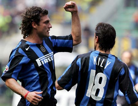 或将解散！中超某球队欠薪严重，准入资格堪忧，梅州客家或成最大受益者（准入告急！中超一队深陷欠薪危机恐解散，梅州客家或成最大赢家）