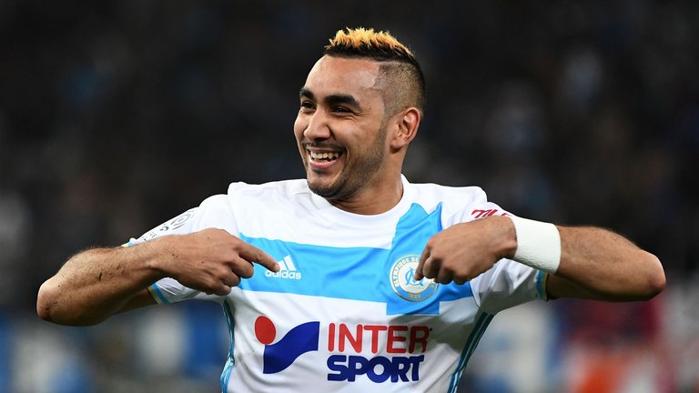 遇求不满：董方卓爆英超派对一夜千女，王楚淇支持C罗言论。（董方卓谈英超派对内幕，王楚淇力挺C罗观点）