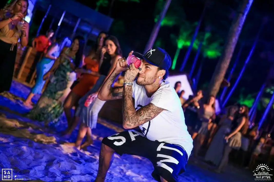 官方：青岛海牛外援拉德曼诺瓦茨加盟匈牙利球队瓦尔达