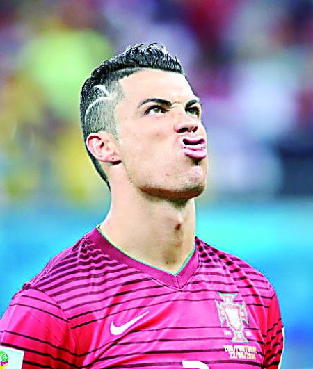 半场战报：沃尔夫斯堡2-0柏林联合，阿穆拉1射1传，维默尔破门（半场速报：沃尔夫斯堡2比0领先柏林联合，阿穆拉传射建功，维默尔收获进球）