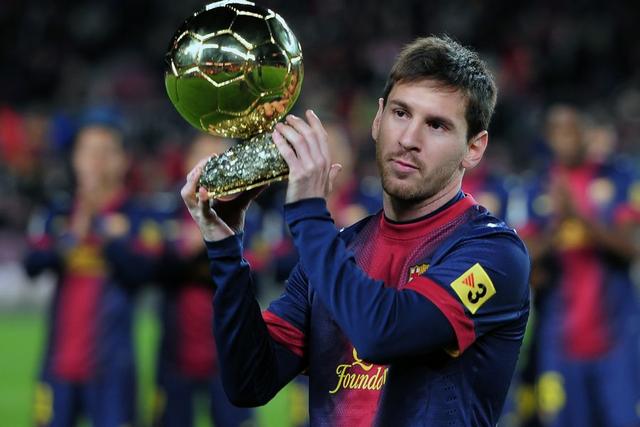 阿莫林：多古才20岁，但已经越来越像是曼联的一员（阿莫林：20岁的多古已愈发像曼联球员）