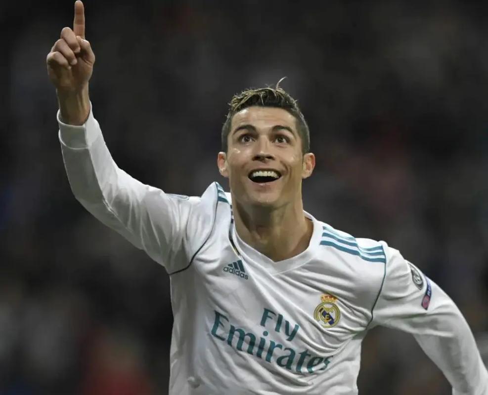 意甲第15轮裁判：多维里吹热那亚vs国米，马萨吹博洛尼亚vs尤文（意甲第15轮裁判公布：多维里执法热那亚对国米，马萨主哨博洛尼亚战尤文）