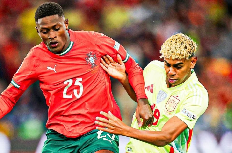 如何看待诺伊尔的失误？孔帕尼：我第一次听到这个说法（诺伊尔被指失误？孔帕尼：头一次听说这种说法）