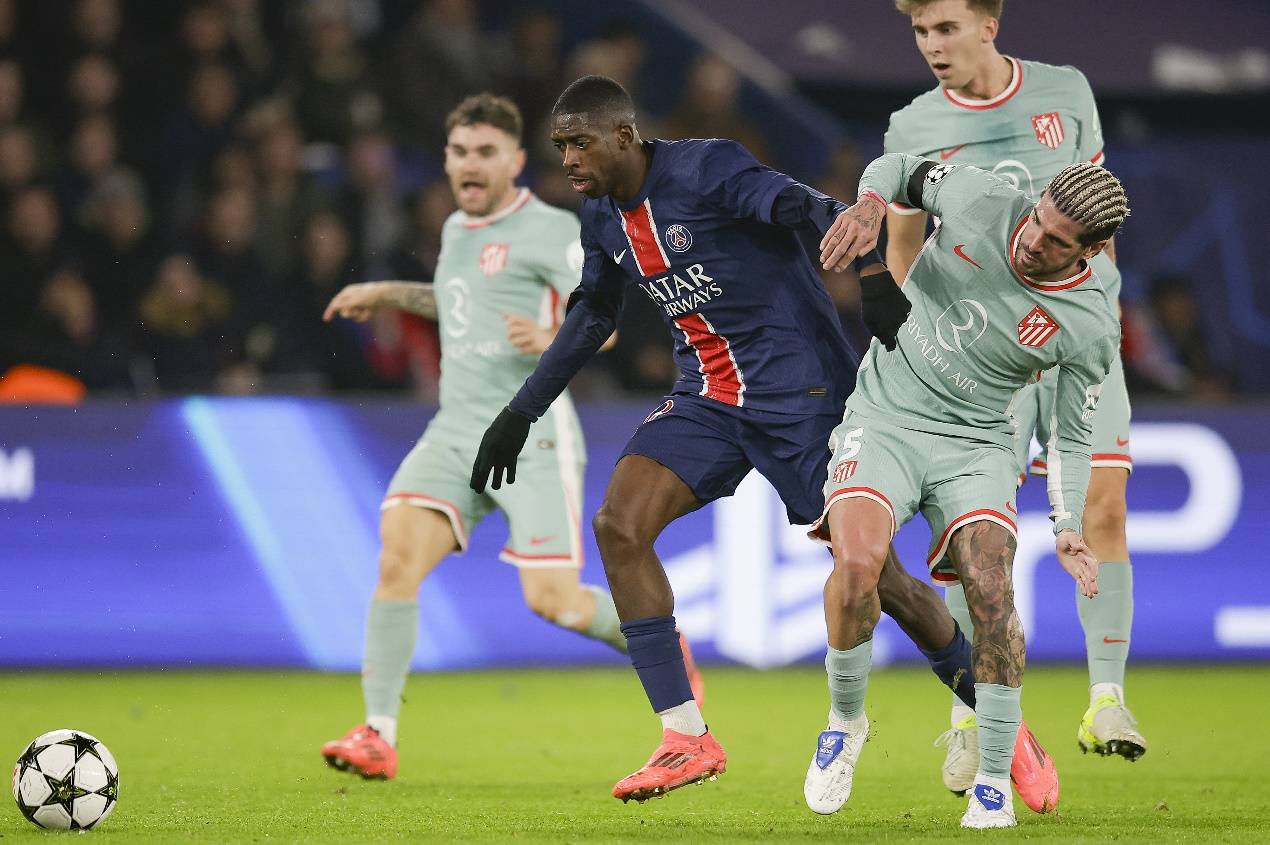 第二届“西部青训杯”在毕节完赛，喀什男足、梅州女足夺冠（第二届西部青训杯毕节收官，喀什男足与梅州女足捧杯）