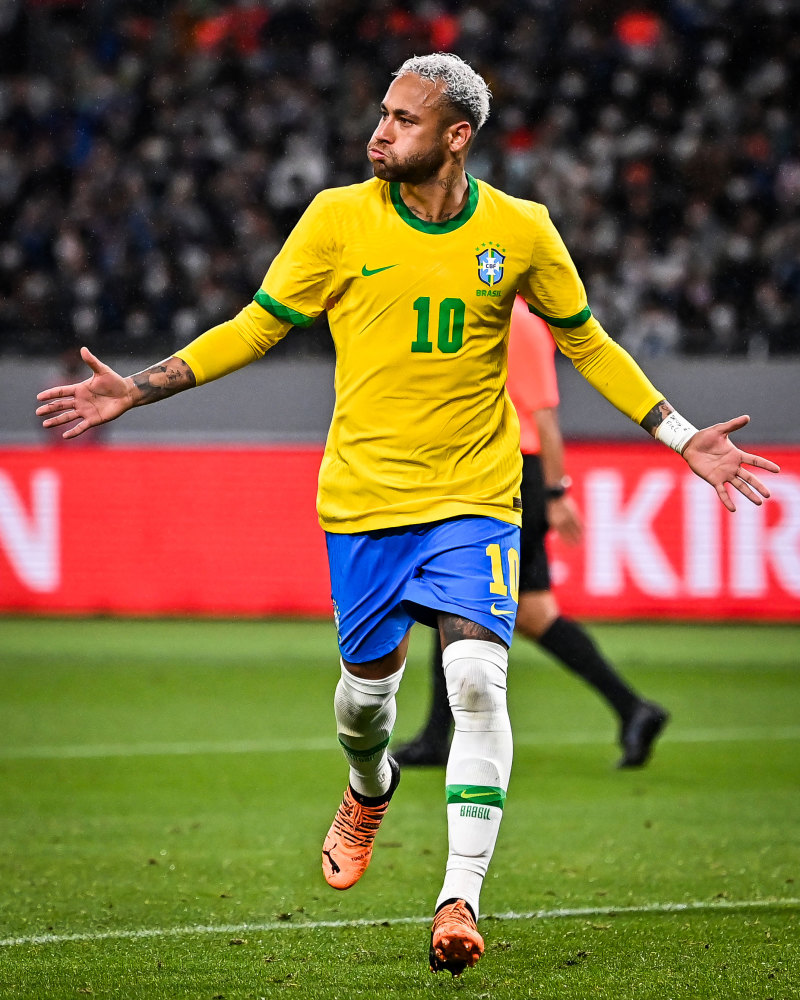 意媒：后防线凯利或将离队，尤文图斯已再次关注基维奥尔（意媒：后卫凯利或将离队，尤文图斯再度关注基维奥尔）